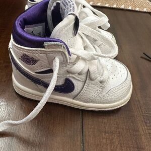 Nike Jordan baby White and Dark Purple High-Top Sneakers